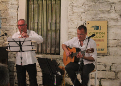 Hans Limburg und Nigel Shore Naxos – 01